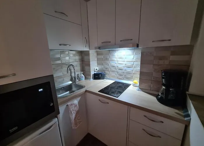 Georgia's * Bucareste