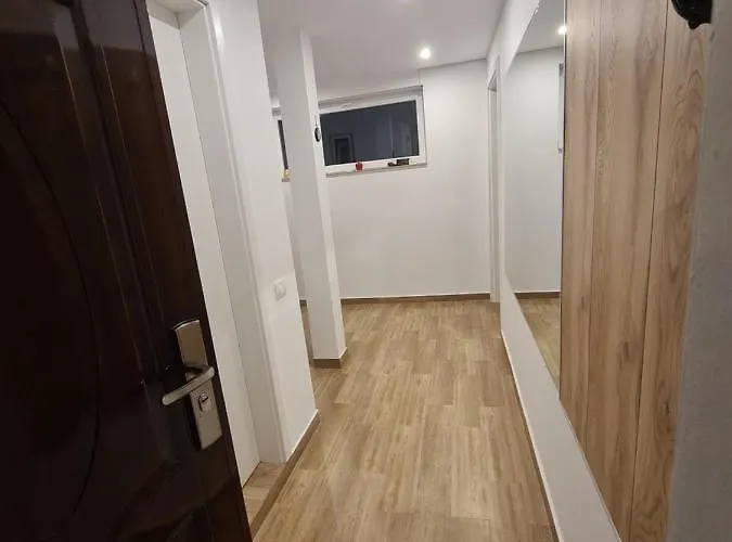 Georgia's * Bucareste